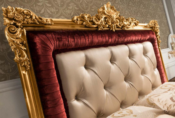 Doppelbett Bett Luxus Betten Holz Bettgestelle Bettrahmen Braun Design Klassisch