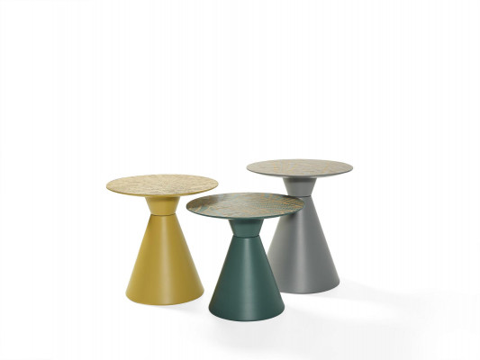 Luxuriöses Set aus 3 Designertischen aus Naturholz für das Wohnzimmer