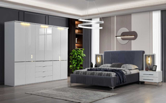 Weiße Schlafzimmer Möbel Textilbett Großer Kleiderschrank Nachttische