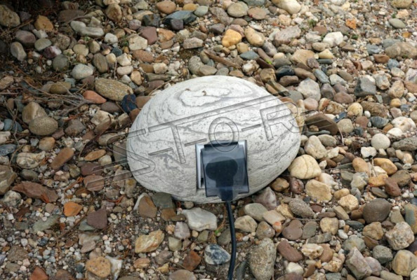 Stein für Steckdose Außen Steckdoesen Dekoration Deko Garten