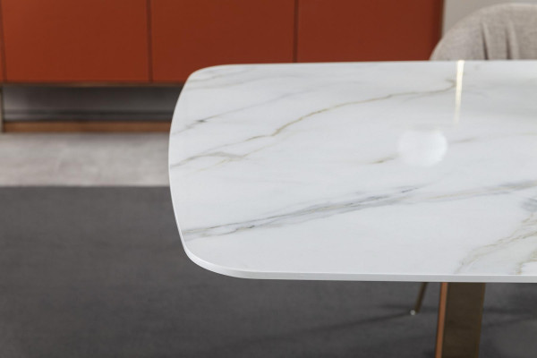 Luxus Esstisch Italienische Designer Möbel Einrichtung Tisch mit 4 Stühlen