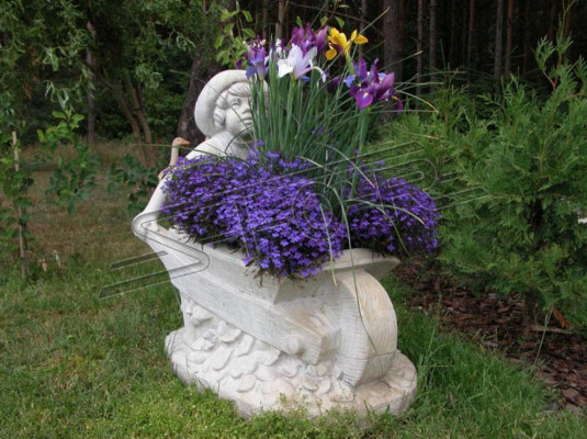 Blumenkübel Pflanz Kübel Dekoration Natur Figur Vasen Blumentöpfe Garten