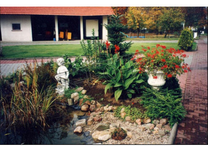 Fontainen Figur Statue Antik Figuren Statuen Skulptur Skulpturen Garten