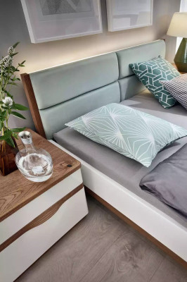 Bett Modern Style Doppelbetten Luxus Design Schlafzimmer Möbel Holzbett
