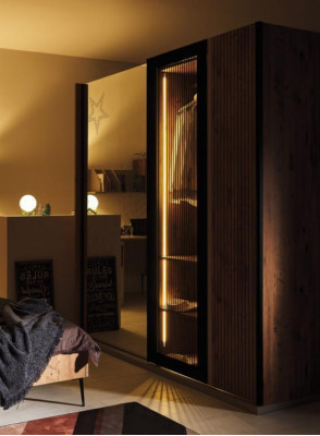 Moderner Kleiderschrank Luxus Holz Schränke Glas stilvolle Schlafzimer