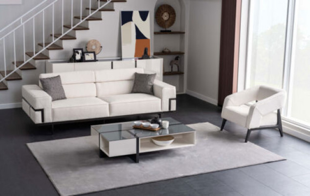 Wohnzimmer Weiße Polstergarnitur 3+1 Sitzer Designer Glas Couchtisch