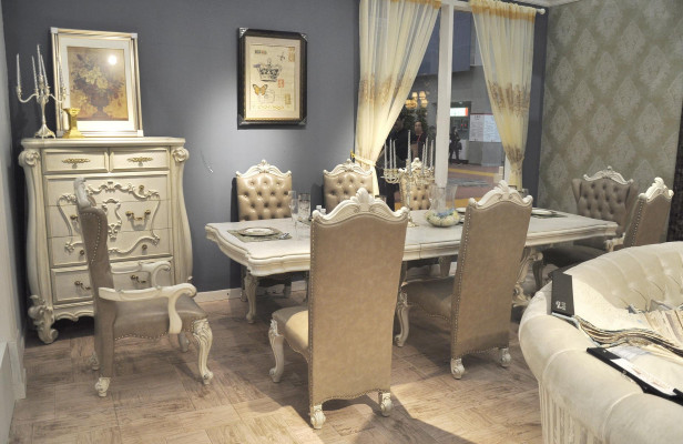 Königlicher Esstisch Tisch Holz Klassische Tische Barock Rokoko Esszimmer