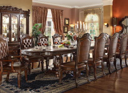 Luxuriöse Barock Stil Esszimmer Garnitur Designer Esstisch mit Braunen Chesterfield Stühlen