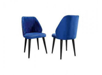 Kompakter, weicher Holzhocker auf schwarzen Beinen für Esszimmer