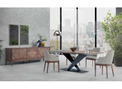 Luxus Set Für Esszimmer 5tlg Tisch 4x Stuhle mit Anrichte Tische Holz