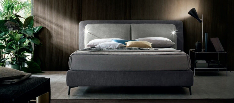 Doppel Hotel Betten Schlafzimmer Textil Bett Polster Design Luxus Holz Italien