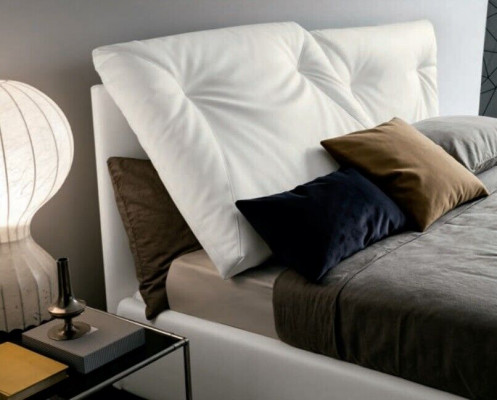 Luxus Betten Schlaf Zimmer 160 x 200 cm Design Textil Bett Polster Doppel Hotel