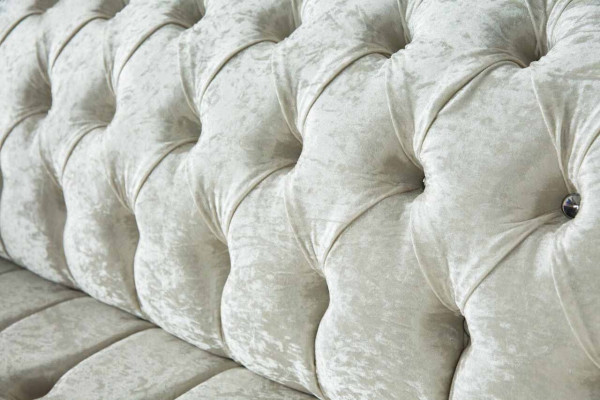 Dreisitzer Weiß Stoff Wohnzimmer Design Couchen Sofa Chesterfield Couch