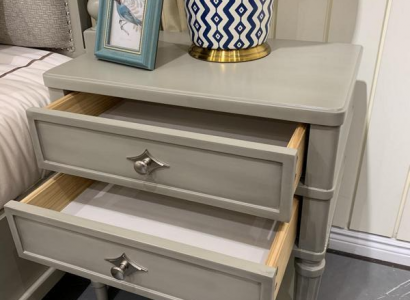 Nachttisch Design Beistell Tische Schlaf Zimmer Holz Konsolen Möbel Luxus Grau