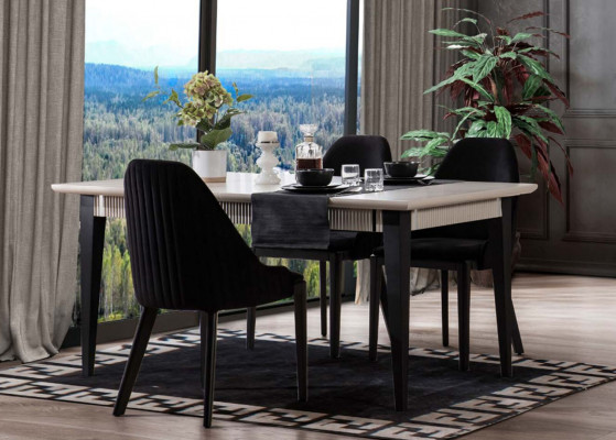Stilvolle Esszimmer Möbel Designer Weißer Esstisch 4x Schwarze Essstühle