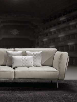 Luxus Sofa 3 Sitzer Couches Sofas Gepolstert Couch Stoff Modern Beige Dreisitzer