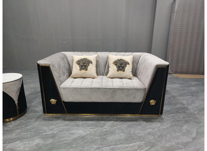 Luxuriöses Doppelsofa mit weicher Polsterung für das Wohnzimmer