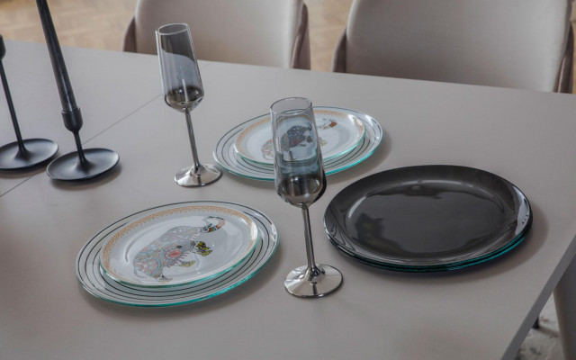  Luxuriöser Auszihbarer Tisch Designer Moderne Esszimmer Textil Stühle