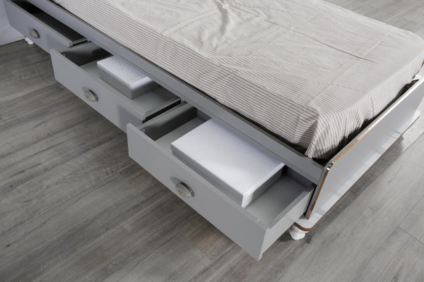 Kinderzimmer Möbel 5tlg Set Design Bett Nachttisch Kleiderschrank 