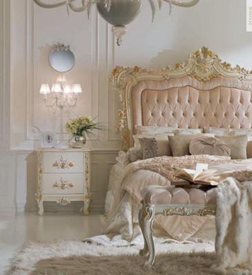 Nachttische Nachttisch Konsolen Beistell Tisch Nachtkonsolen Luxus Beige Barock