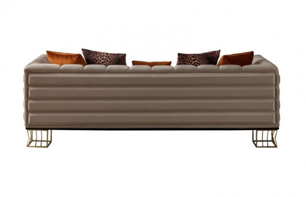 Polster 3-Sitzer Exklusiver Beiger Wohnzimmer Dreisitzer Luxus Couchen