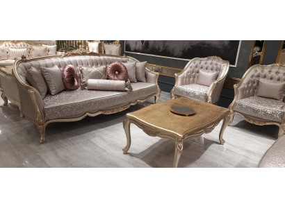 Chesterfield Barock Dreisitzer Couch Polster Möbel Französische Einrichtung