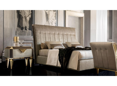 Bett 2x Nachttisch 3 tlg. Schlafzimmer Set Designer Luxus Betten Hotel Komplett