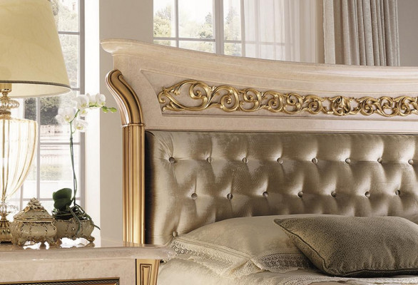Bett 2x Nachttisch Design Klassischer Schlafzimmer 3tlg. Luxus Betten Set Möbel
