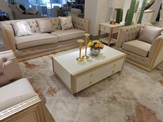 Garnitur 3+1 Sitzer Sitz Polster Sofas Couchen Garnituren Neu Design Couch Sofa