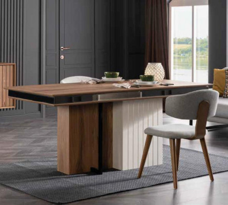 Brauner Esstisch Möbel Einrichtung Tisch Esstische Holz Möbel Wohnzimmer