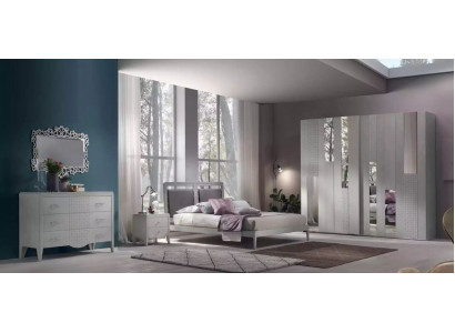 Luxus Schlafzimmer Set 5tlg. Bett 2x Nachttische Kommode Moderne Design