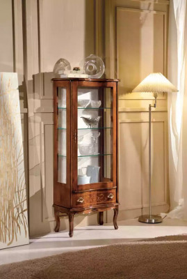 Klassische Vitrine Luxus Möbel Glastüren Wohnzimmer Einrichtung Braun