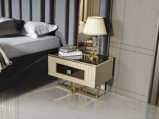 Luxus Schlafzimmer Möbel Bett + 2x Nachttisch Kleiderschrank Betten 4tlg