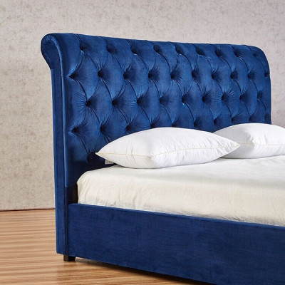Blaues Chesterfield Doppelbett Schlafzimmer Luxus Möbel Polster Betten