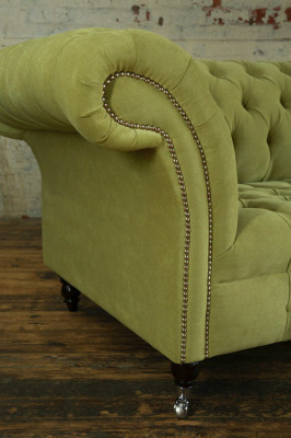 Klassische Chesterfield Sofa 4 Sitzer Sofas Couchen Leder Grün Design Polster