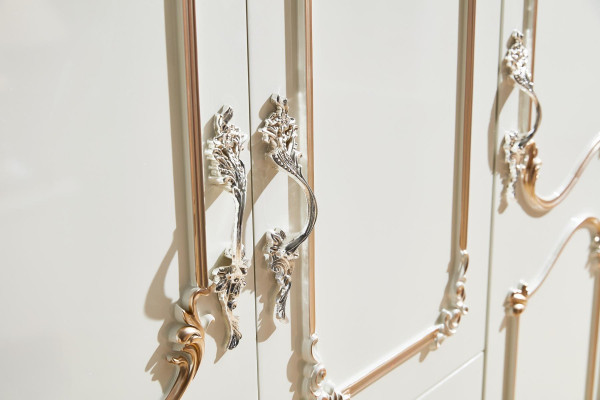 Kleiderschrank Weiß Elegantes Schlafzimmer Design Klassische Möbel Luxus