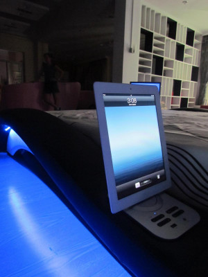 Luxus Bett Design Betten Digital USB Schlafzimmer Möbel Leder Doppel