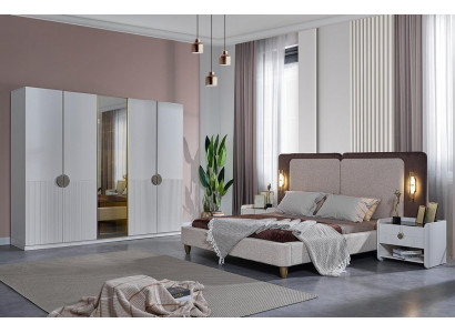 Stilvolle Schlafzimmer Möbel Designer Bett 2x Nachtische Kleiderschrank