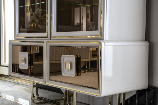 Vitrine Weiß Möbel Esszimmer Schrank Glas Design Metall Elegantes Neu