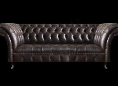 Chesterfield Ledermöbel Luxuriöser Dreisitzer Wohnzimmer Edle Couchen