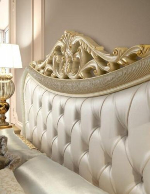 Chesterfield Bett Luxus Betten Polsterbett Doppelbett Klassisches Holz Hotel